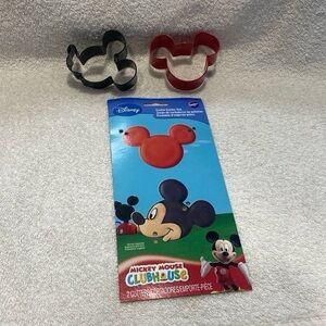 Wilton Mickey Mouse Red and Black Cookie Cutters